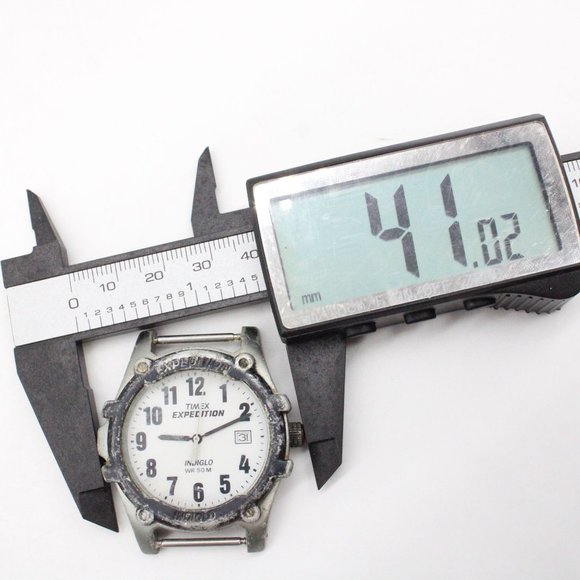 Vintage TIMEX Expedition Watch Mens Silver Tone Stainless Steel Classic Retro Re - Picture 5 of 5